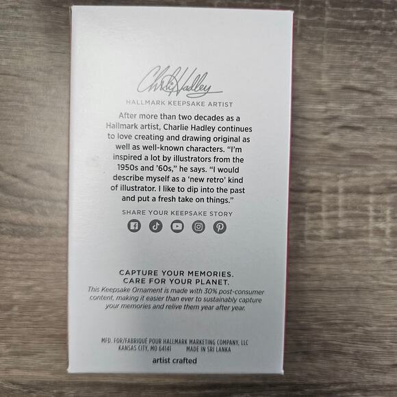 Hallmark Keepsake Christmas Ornament Oceans of Good Memories Beach Gifts NWT - Picture 2 of 4